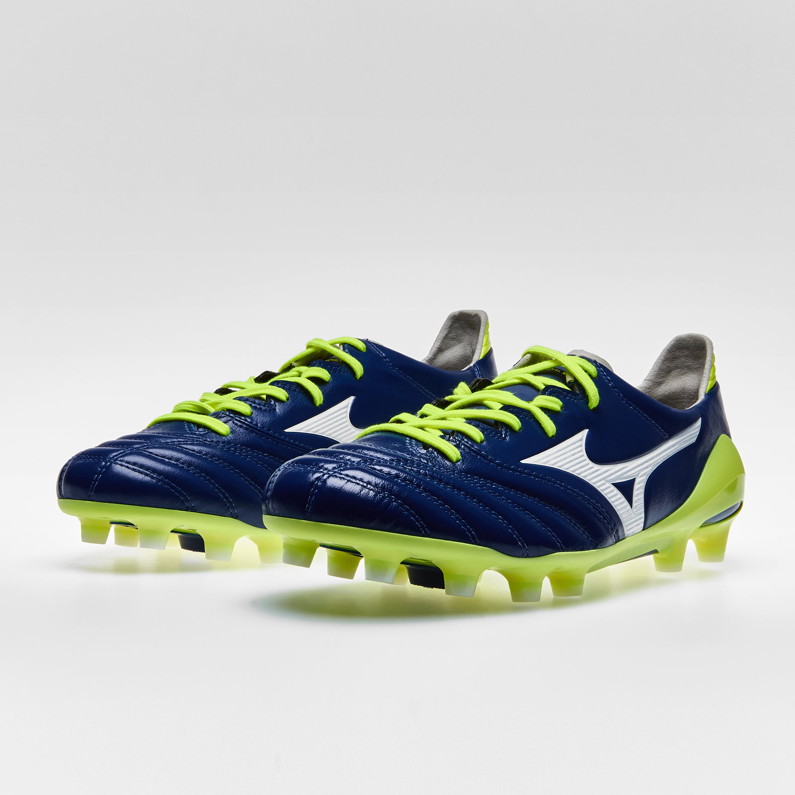 mizuno morelia neo ii md fg football boots