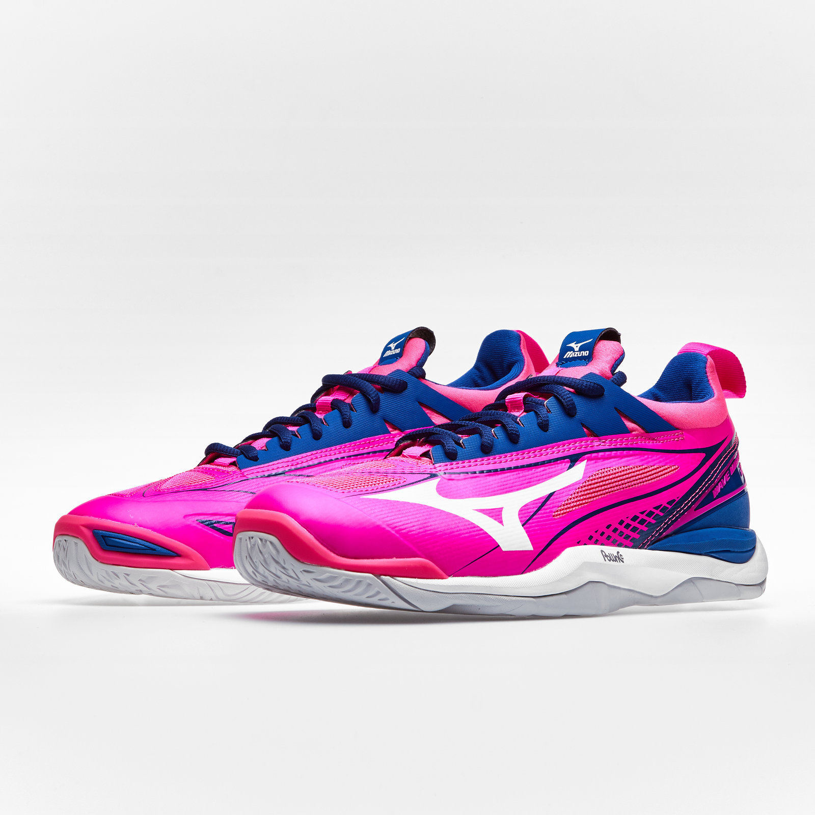 wave mirage 2 netball trainers